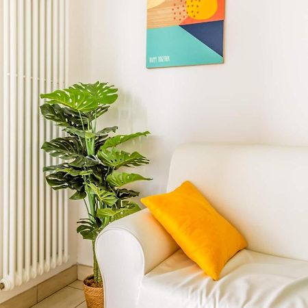 La Finestra Sulla Fiera Bed & Breakfast Bologna Bagian luar foto