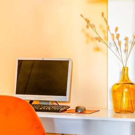 La Finestra Sulla Fiera Bed & Breakfast Bologna Bagian luar foto