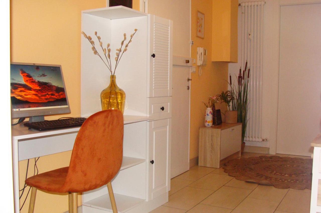 La Finestra Sulla Fiera Bed & Breakfast Bologna Bagian luar foto